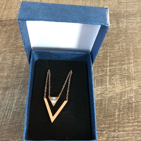 Rose gold necklace - Picture 2 of 3